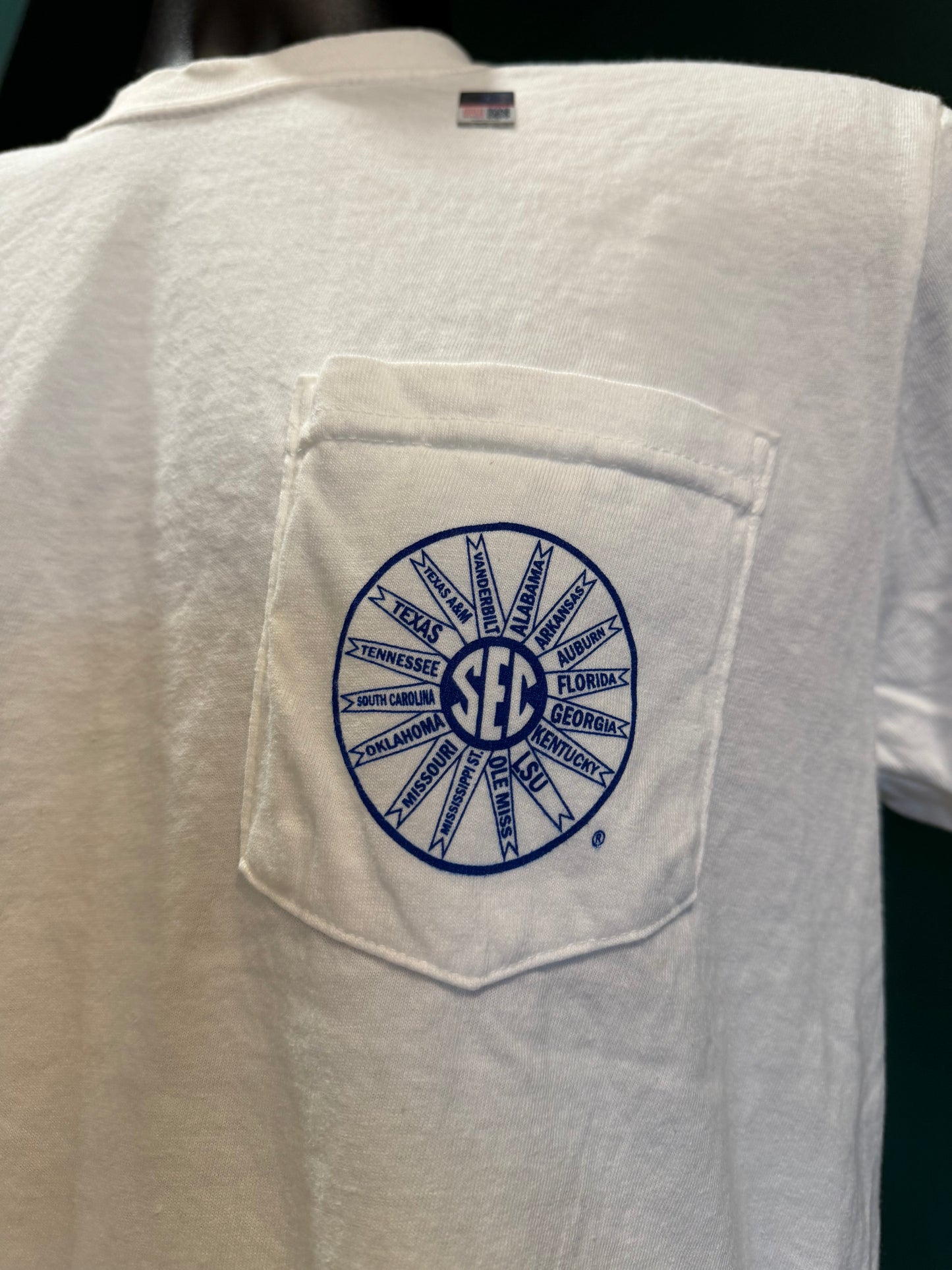 Font Tee SEC (White)