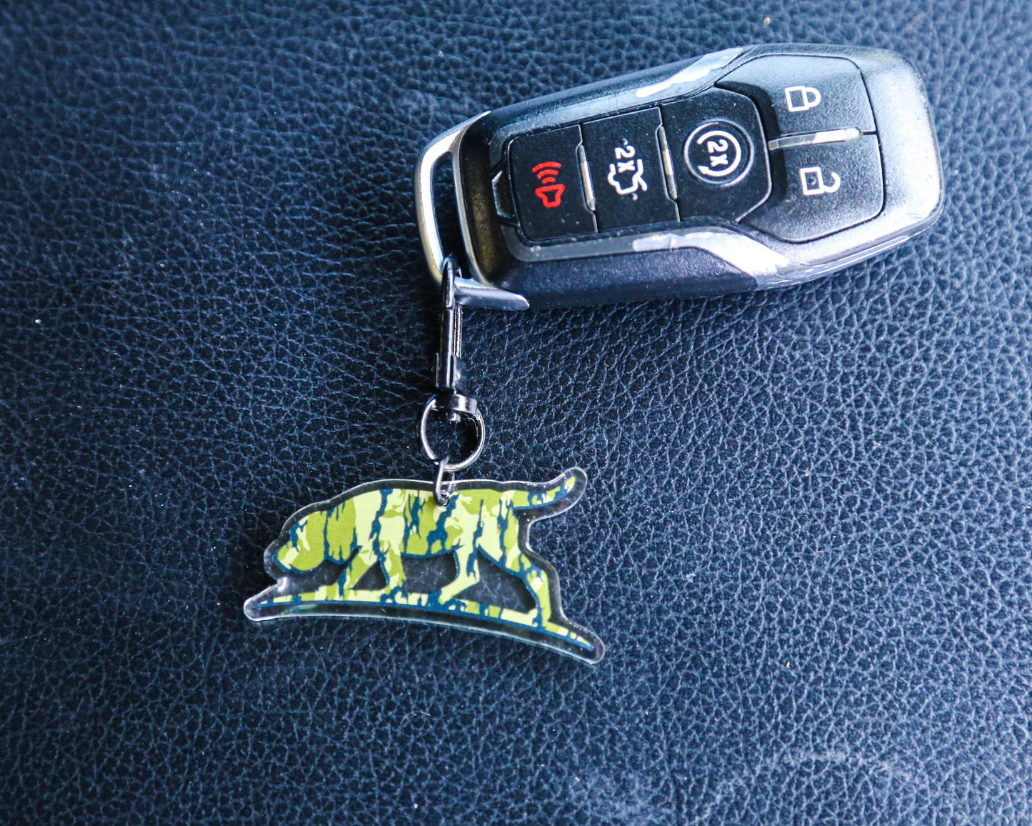 Scent South Camo Hound Keychain