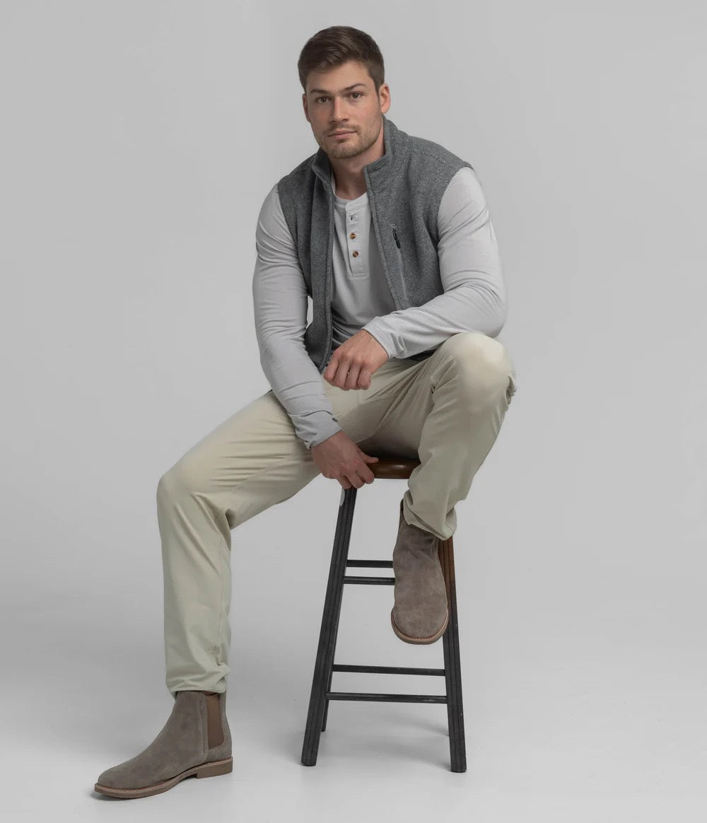 Basecamp Fleece Vest- Granite