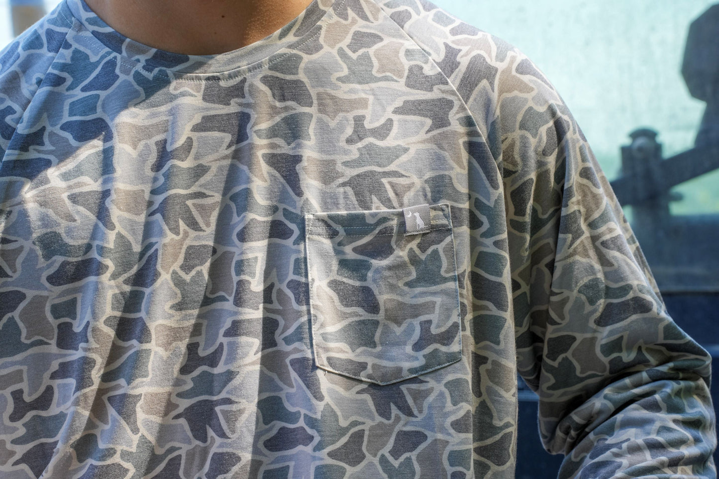 Local Boy L/S Heather-Blend Crew (Sand Duck Camo)