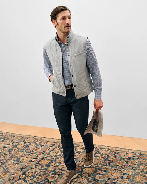 Johnnie-O Bauer Snap Front Quilted Vest (Gray)