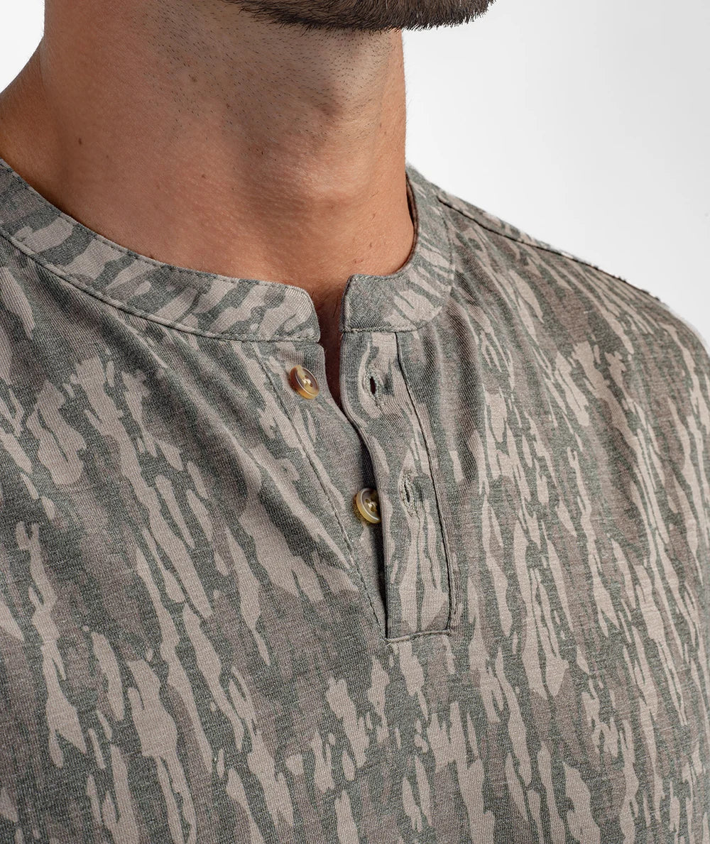 Southern Shirt Max Comfort SS Henley (Tree Bark)