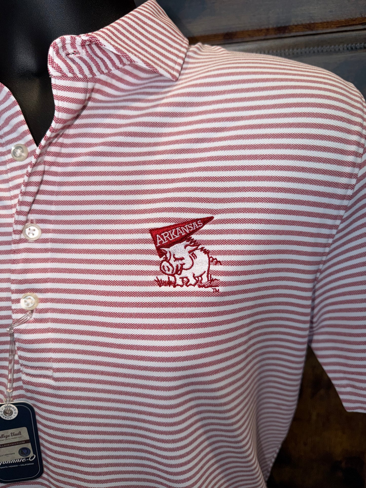 Johnnie-O Hog with Flag Vault Logo Stetsons Pique Polo (Crimson)