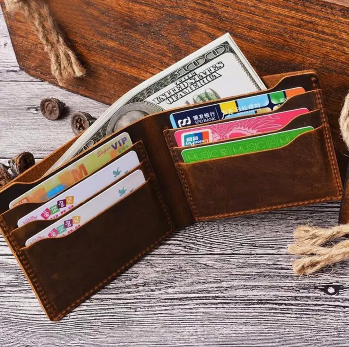 Leather Bi-Fold Wallet (Brown)