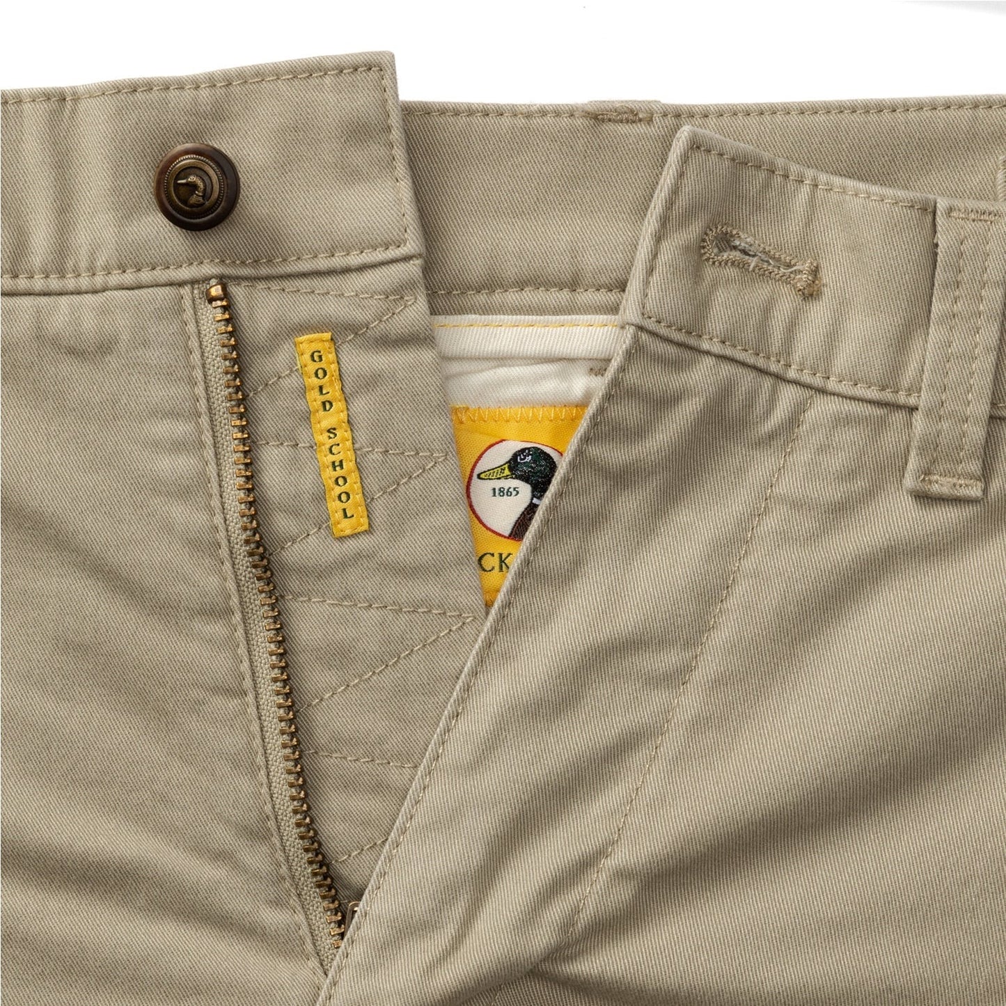 Duck Head 7" Gold School Chino Short Khaki- Gold Patch